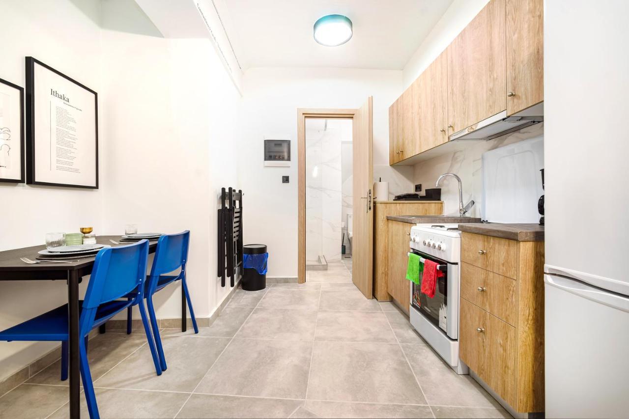 Marco'S Apartment Athena Bagian luar foto
